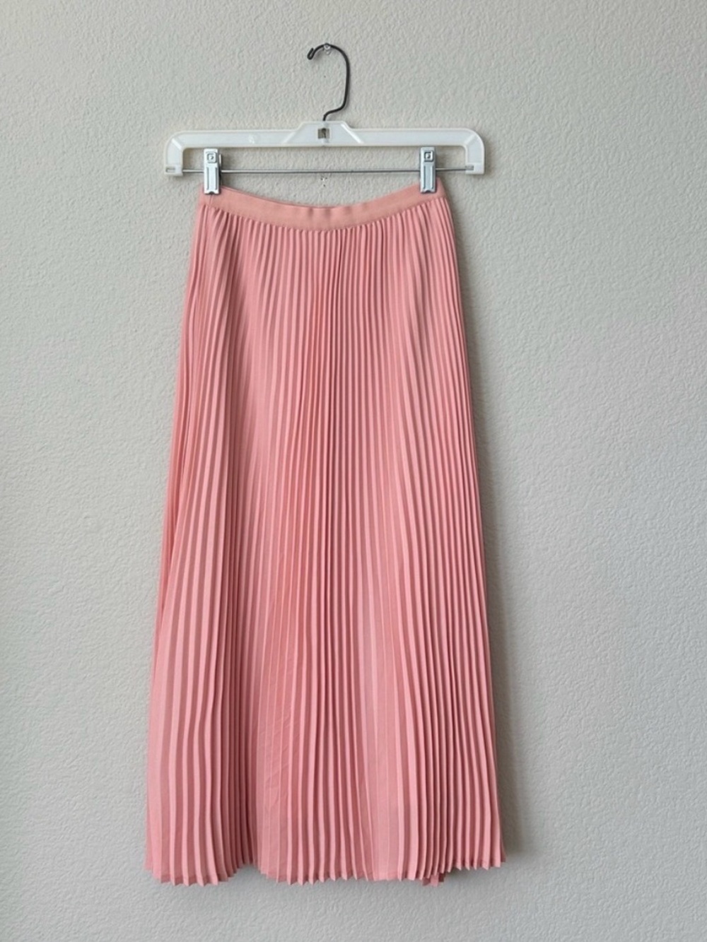 Babaton Pleated Midi Skirt - Blush Pink